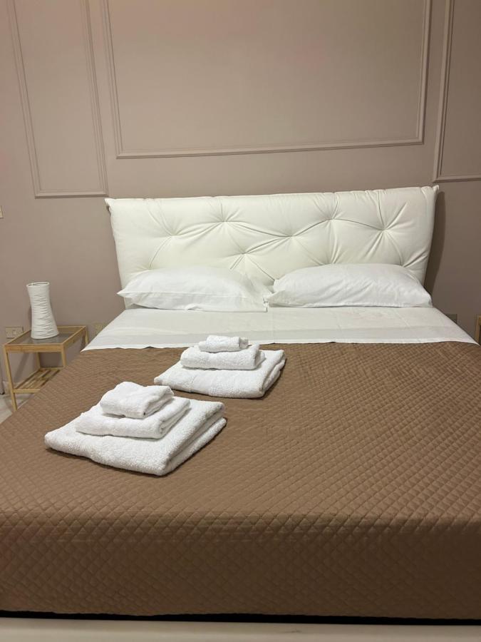 Happy Fly Hotel Naples Luaran gambar